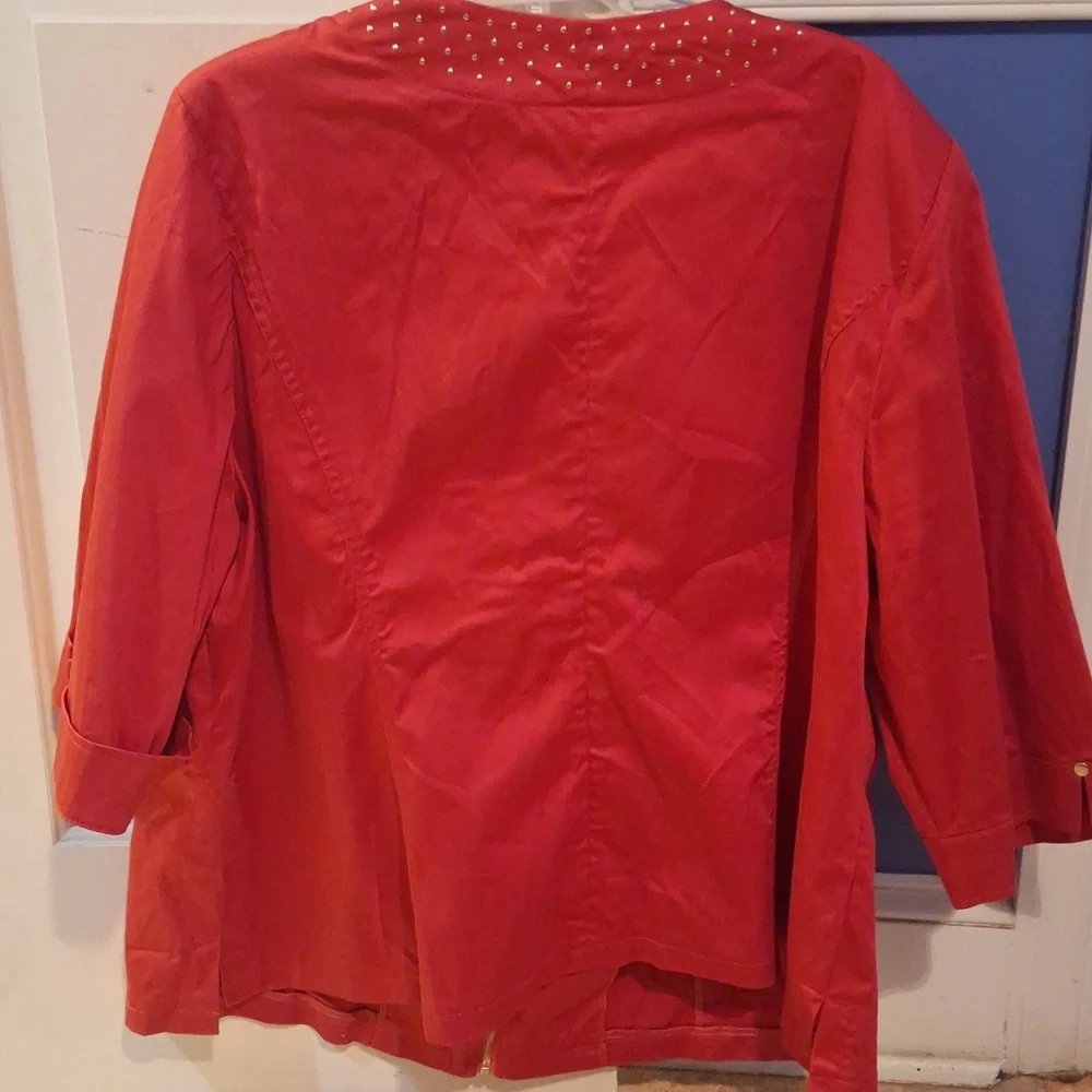 Added Dimensions Jacket - Picture 5 of 6